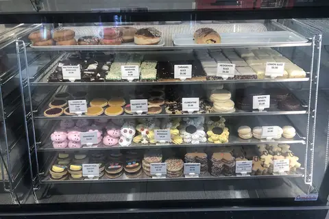 Baked Bites Bakery photo 1